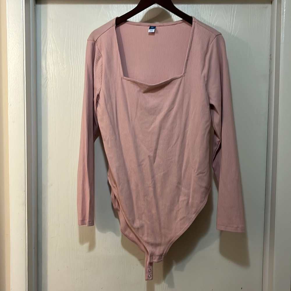 Baby pink XXL Old Navy bodysuit